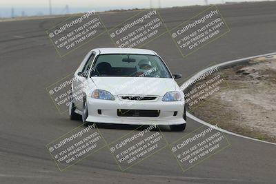 media/Dec-19-2025-Lucky Dog Racing (Fri) [[3b7b1b5fc8]]/Beginner/Session 4 Turn 2 3 Speed Pan/